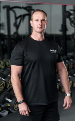 Инструктор тренажерного зала Лукша Владимир