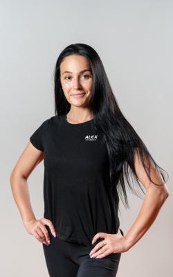 Инструктор групповых программ Ахметова Лилия